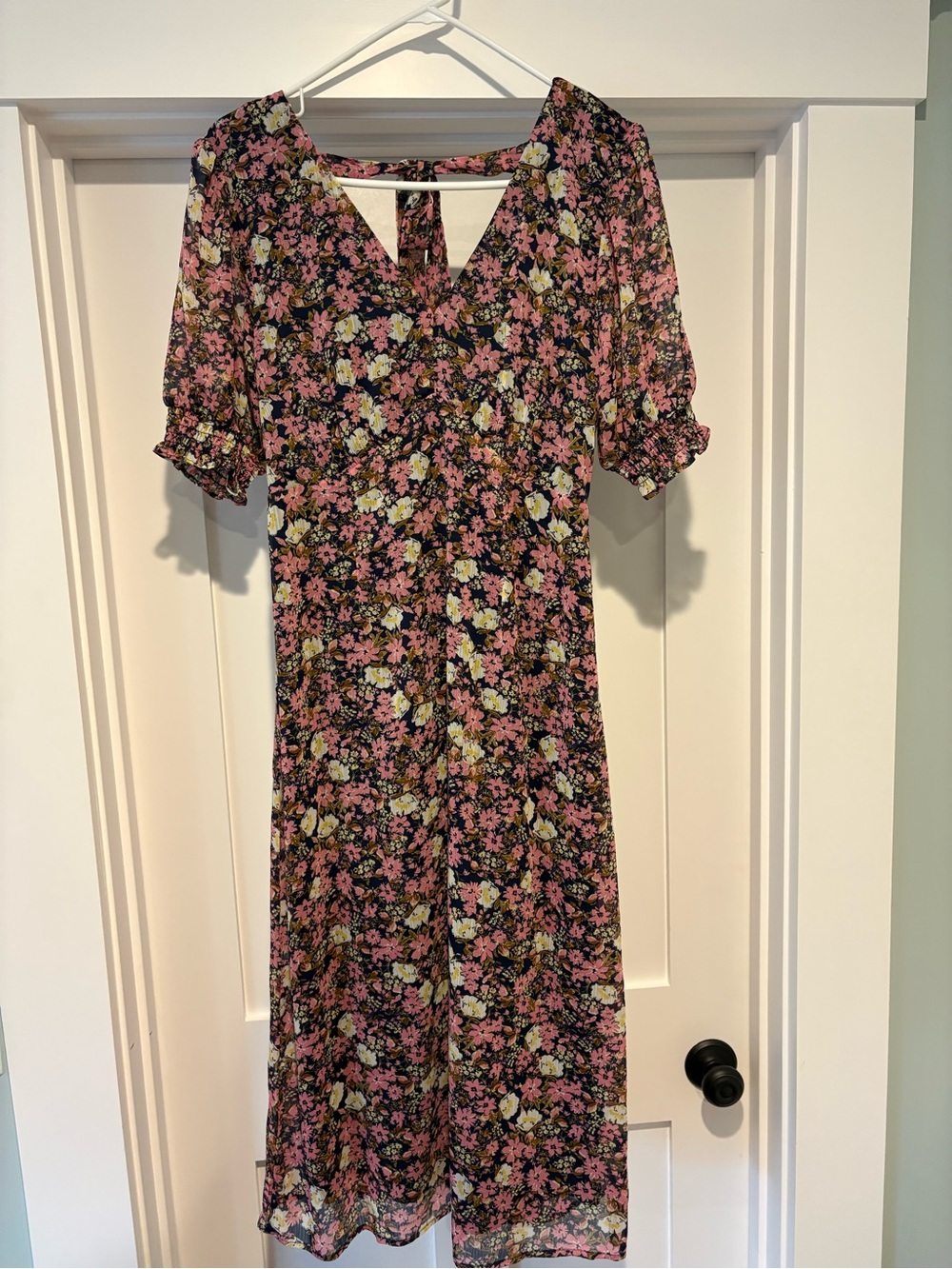 Floral V-Neck Open Back Midi Dress - Pink Floral
